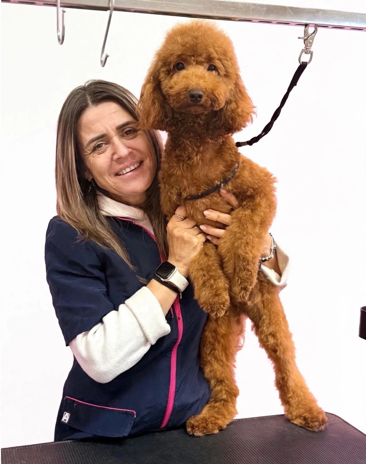 Груминг специалист от HappyDog с куче